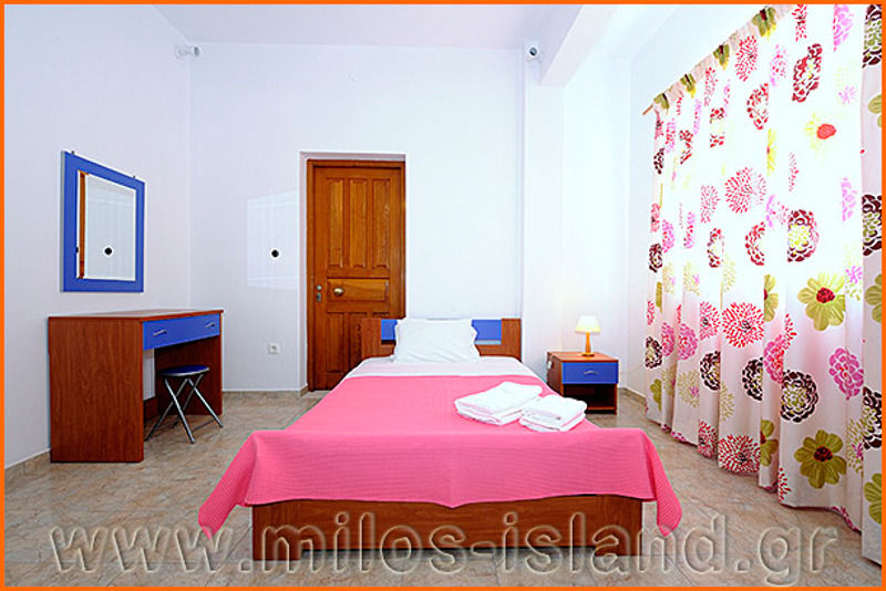 Iremia Rooms Adamantas  Zewnętrze zdjęcie